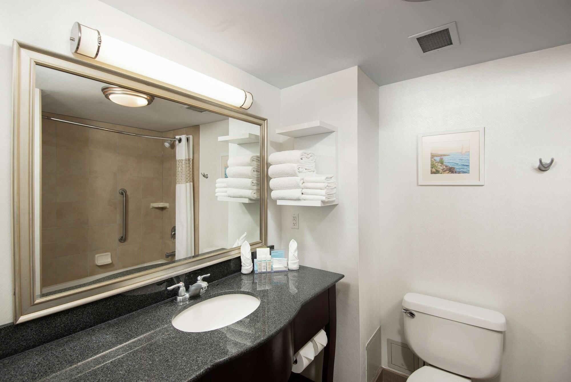 Hampton Inn & Suites By Hilton Barrie Kültér fotó