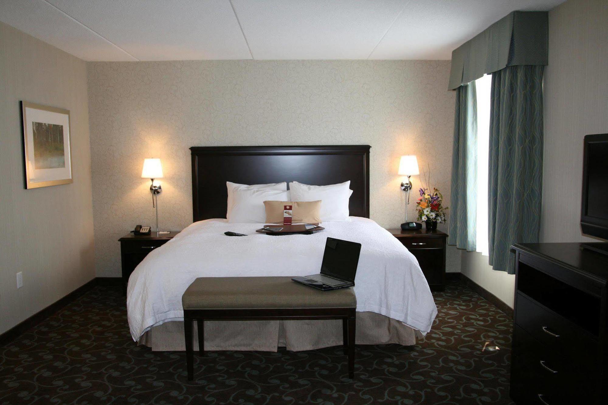 Hampton Inn & Suites By Hilton Barrie Kültér fotó